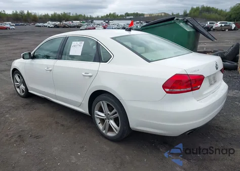 2014 Volkswagen Passat 2.5L Se из США, поврежденный, VIN 1VWBP7A32EC019559